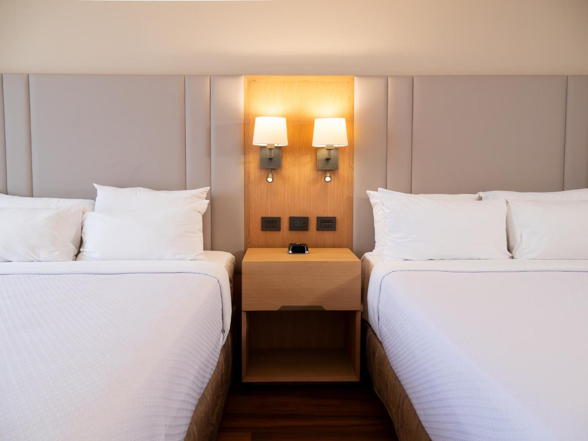 Executive Double Room Two Double Beds Non-Smoking